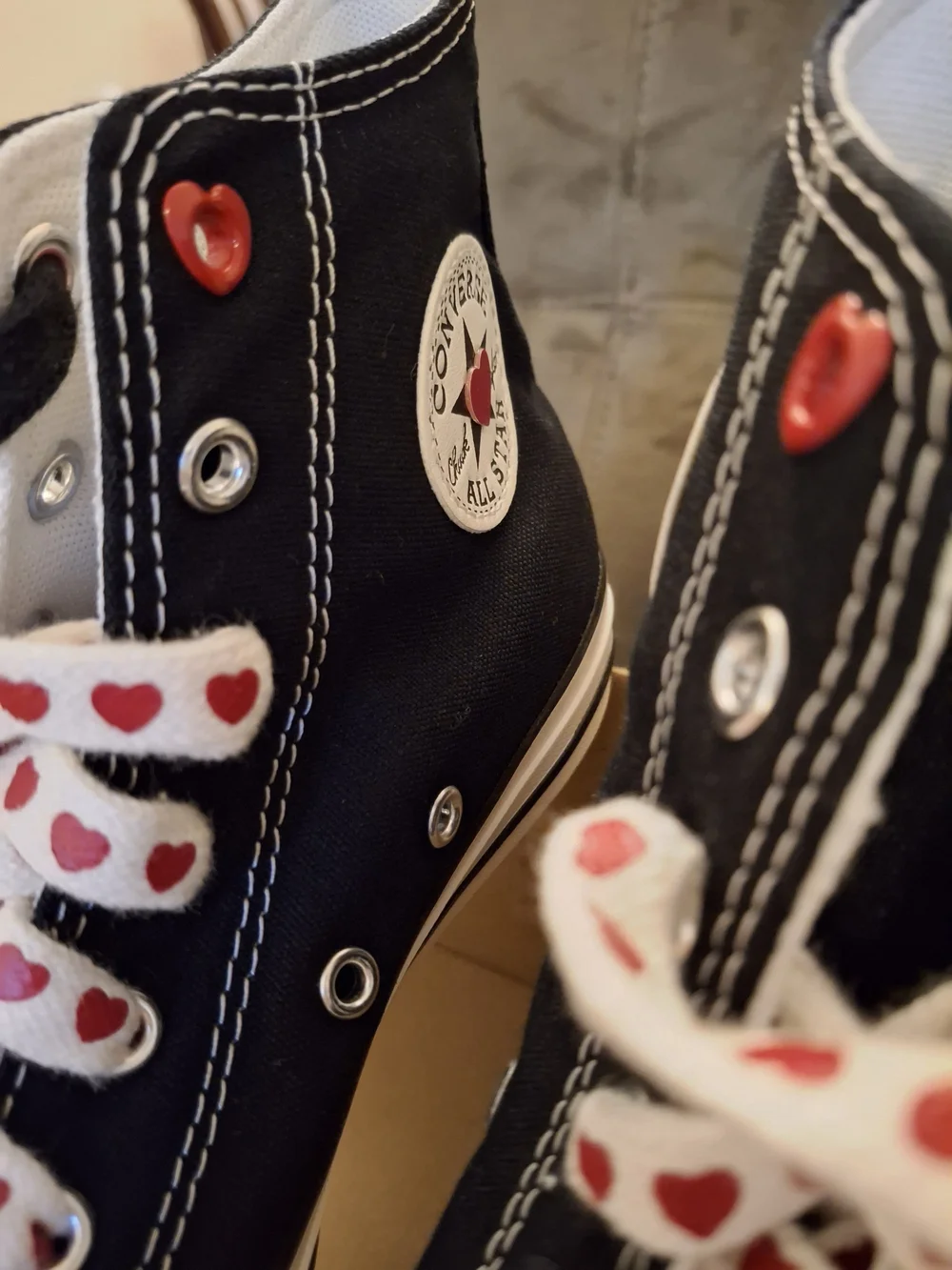 Converse Black High Top Sneakers with White & Red Heart Laces Size 4